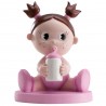 Figurine Petite Fille en Rose avec Biberon